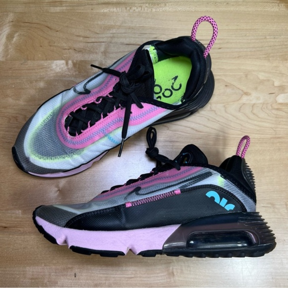 Nike Air Max 2090 Lotus Pink Foam Womens Size 8.5